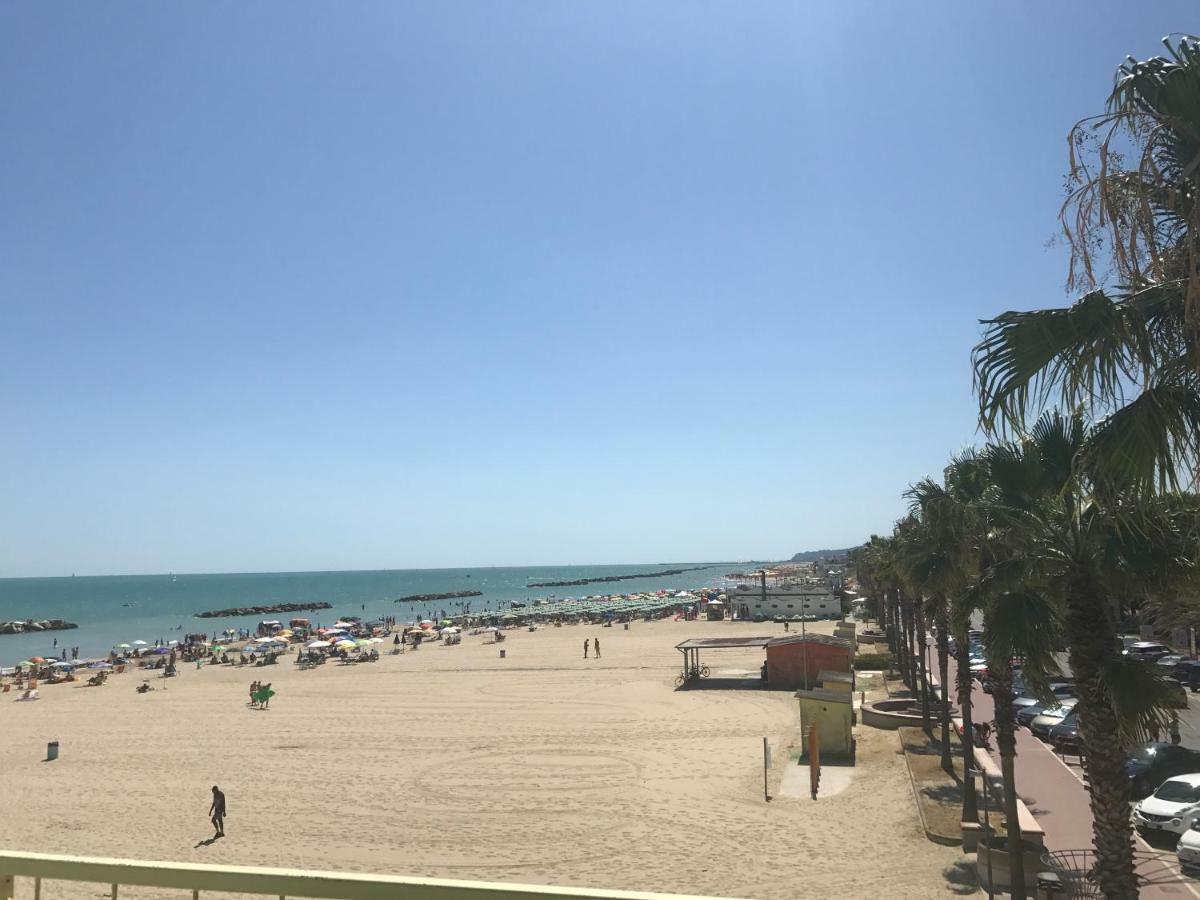 Appartamento Attico Sul Mare Fermo Esterno foto
